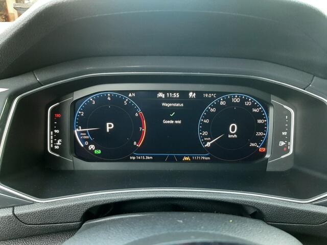Volkswagen T-Roc 1.5 TSi 150pk R-Line Digitaal-Dashboard Airco Adap. Cruise-Control Panorama