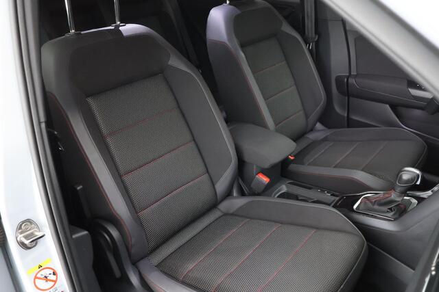 Volkswagen T-Roc 1.5 TSI 150pk DSG R-Line Sport Camera Keyless Stoelverwarming Navigatie Virtual Cockpit LED