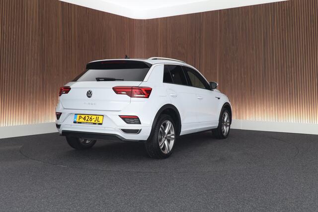 Volkswagen T-Roc 1.5 TSI 150pk DSG R-Line Sport Camera Keyless Stoelverwarming Navigatie Virtual Cockpit LED