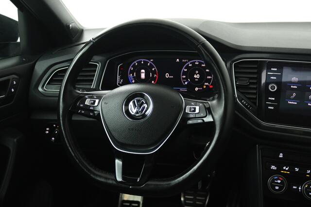 Volkswagen T-Roc 2.0 TSI 4Motion Sport (PANORAMADAK, STOEL/STUUR VERWARMING, TREKHAAK, PARKEERSENSOREN)