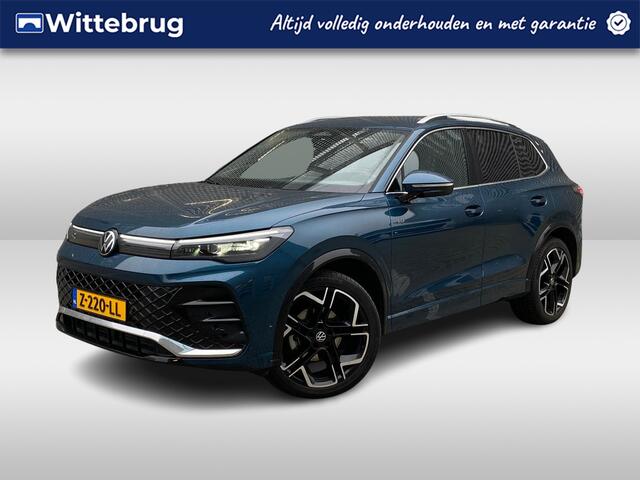 Volkswagen TIGUAN 1.5 eTSI 150PK DSG R-Line Business / Massage Stoelen / IQ Led Matrix / Achteruitrijcamera / 20'' LMV / VW