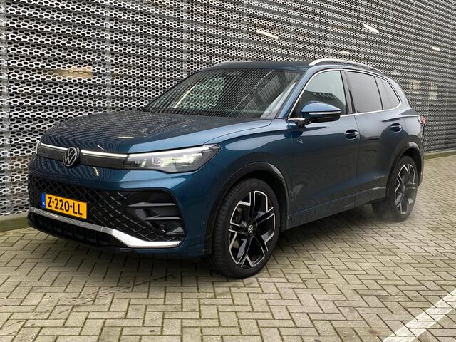 Volkswagen TIGUAN 1.5 eTSI 150PK DSG R-Line Business / Massage Stoelen / IQ Led Matrix / Achteruitrijcamera / 20'' LMV / VW