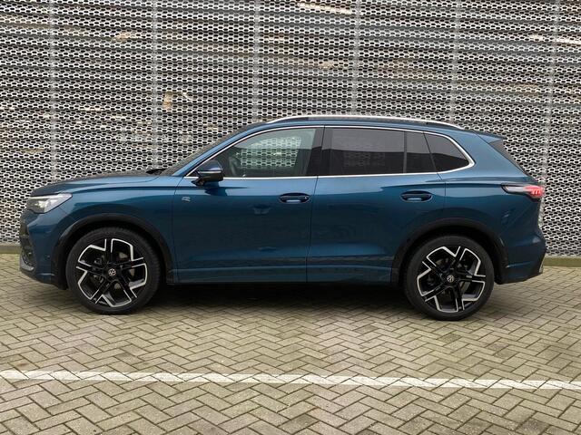 Volkswagen TIGUAN 1.5 eTSI 150PK DSG R-Line Business / Massage Stoelen / IQ Led Matrix / Achteruitrijcamera / 20'' LMV / VW