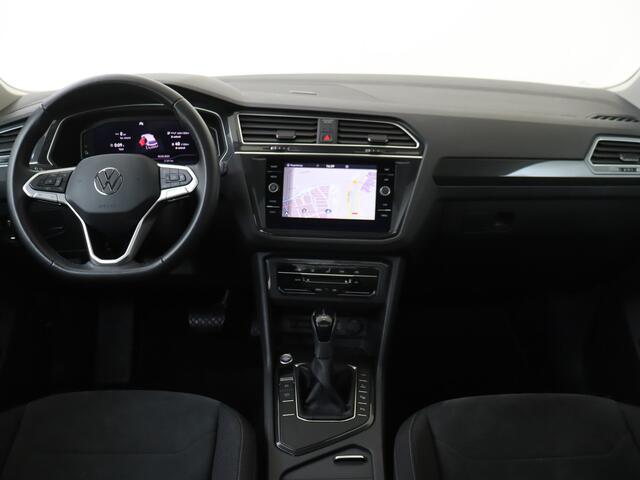 Volkswagen TIGUAN 1.4 TSI eHybrid PHEV | Panoramadak | Navigatie | Easy Open Kofferklep