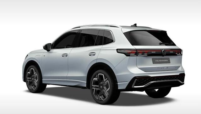 Volkswagen TIGUAN 1.5 eHybrid R-Line Edition | Panoramadak | Trekhaak | Stoelverwarming | LED Matrix |
