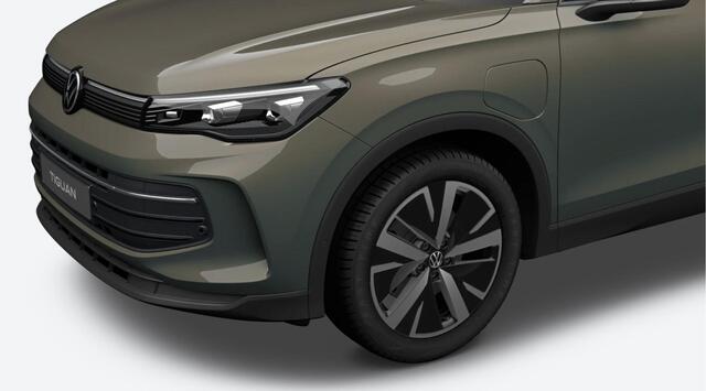 Volkswagen TIGUAN 1.5 eHybrid 204 PK Life Edition | Panoramadak | Trekhaak | 19" Catania velgen |