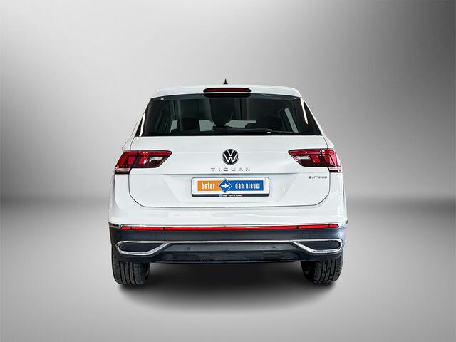 Volkswagen TIGUAN 1.4 245pk eHybrid Elegance / Dodehoeksensoren / Adaptive Cruise Control / Parkeersensoren voor & achter / Stoelverwarming