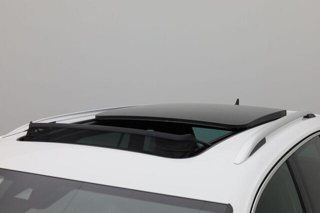 Volkswagen TIGUAN 1.4 TSI 245 pk DSG eHybrid R-Line Business+ | Panoramadak | Trekhaak | Leder | Geheugenstoelen | Rondomzicht camera | Adaptief onderstel | IQ Light