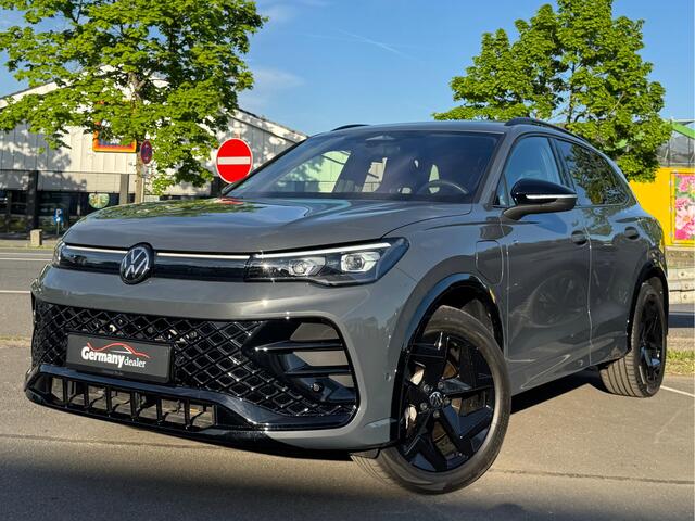 Volkswagen TIGUAN 1.5 eHybrid R-Line Edition 272PK Pano Tr.Haak Blackstyle