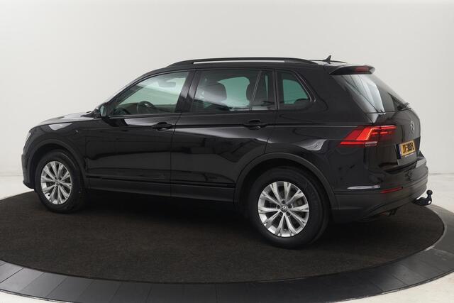 Volkswagen TIGUAN 1.4 TSI Connected Series | Trekhaak | Carplay | Camera | Navigatie | Climate control | Park Assist | Climate control