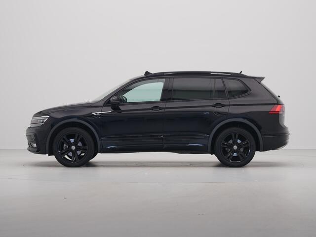 Volkswagen TIGUAN Allspace 1.5 150pk DSG TSI Highline Business R Trekhaak Panoramadak Parkassist Stoelverwarming Camera Virtual Cockpit Carplay 235