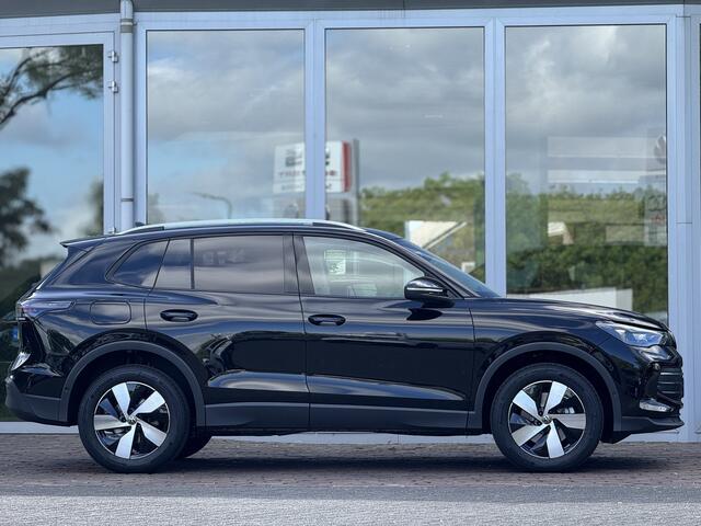 Volkswagen TIGUAN 1.5 eHybrid Life Edition Trekhaak | keyless | 18" | stoel en stuurverwarming