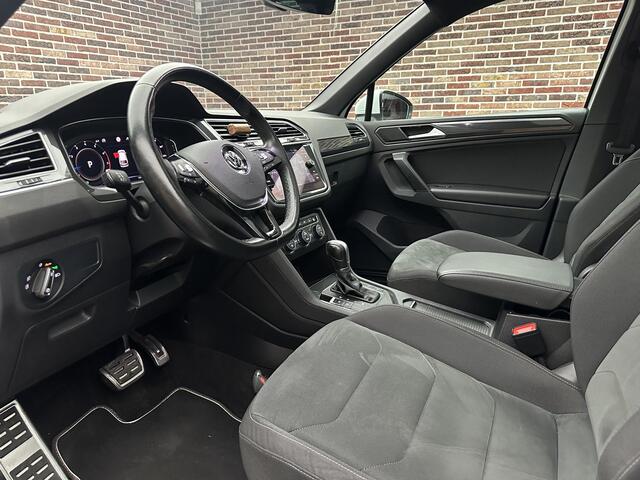 Volkswagen TIGUAN 1.5 TSI ACT R-Line Highline | Dak| Adaptieve cruise| LED| Virtual dash| NL Auto|