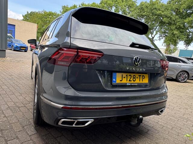 Volkswagen TIGUAN 1.5 TSI R-Line nieuw model/ IQled/trekhaak/camera