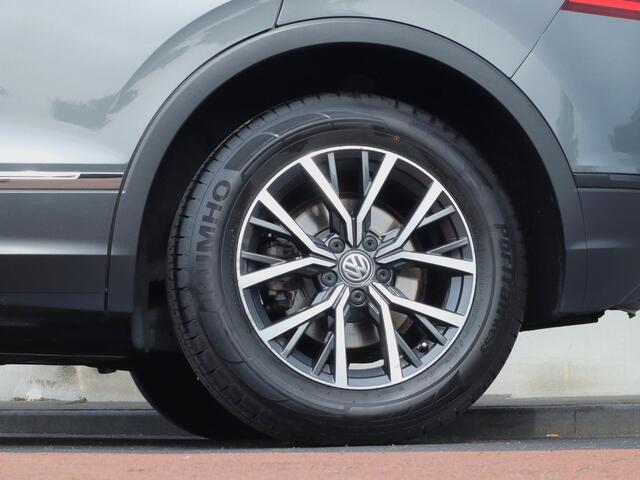 Volkswagen TIGUAN 1.4 TSI ACT Comfortline Business | Clima | Adap. Cruise | Navi | Velours | Carplay | PDC V+A | Stoelverw. | Trekhaak |