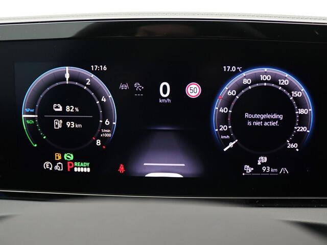 Volkswagen TIGUAN 1.5 eHybrid Life Edition 204PK DSG Adaptieve Cruise Controle, Elektr. Achterklep, Side Assist, Navi via Apple Carplay/Android Auto, Achteruitrijcamera, Winterpakket Plus, 18" LM Velgen