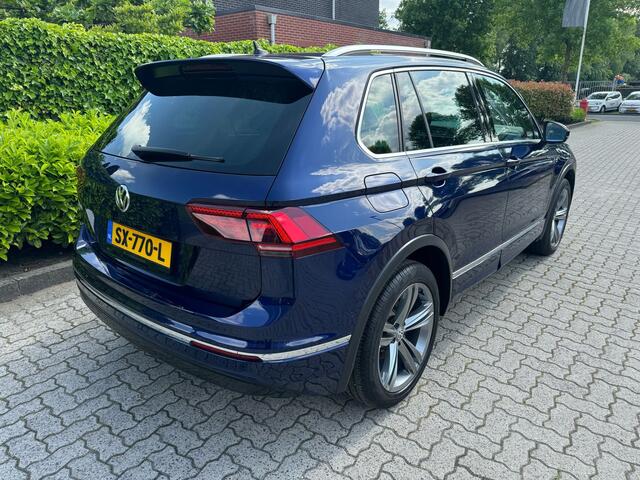Volkswagen TIGUAN 1.4 TSI 4Motion R line virtual cockpit, trekhaak, pano
