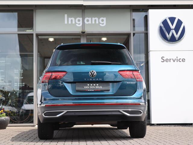 Volkswagen TIGUAN 1.4 TSI 245 pk DSG eHybrid Elegance | Navigatie | Camera | Head Up | Two-Tone Leder | IQ Light | Stoel + Stuur verwarming | App Connect | Elektrische Klep | Digital Cockpit |