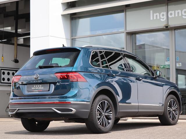 Volkswagen TIGUAN 1.4 TSI 245 pk DSG eHybrid Elegance | Navigatie | Camera | Head Up | Two-Tone Leder | IQ Light | Stoel + Stuur verwarming | App Connect | Elektrische Klep | Digital Cockpit |