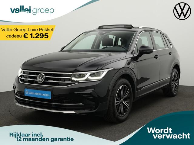 Volkswagen TIGUAN Elegance Business 1.4 TSI 245 pk DSG eHybrid | Panoramadak | Trekhaak | Navigatie Discover Pro | Rondomzicht camera | Stuur-/stoelverwarming | IQ Light