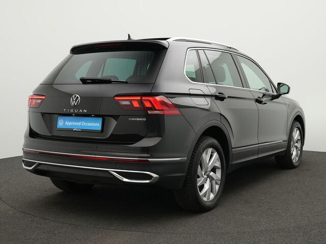 Volkswagen TIGUAN Elegance 1.4 TSI eHybrid 245 pk DSG | Pano | Adaptive Cruise Control | Achteruitrijcamera | Stoelverwarming | 18 inch