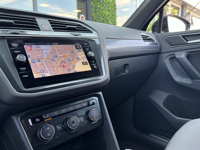 Volkswagen TIGUAN 2.0 TSI 4M Highline Business R | Virtual | HUD | Trekhaak |