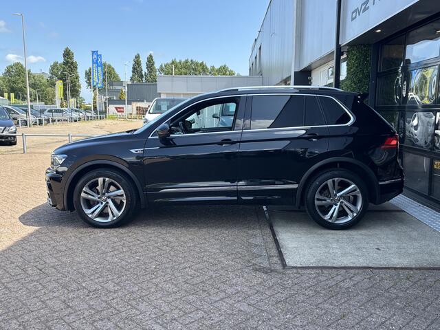 Volkswagen TIGUAN 2.0 TSI 4M Highline Business R | Virtual | HUD | Trekhaak |
