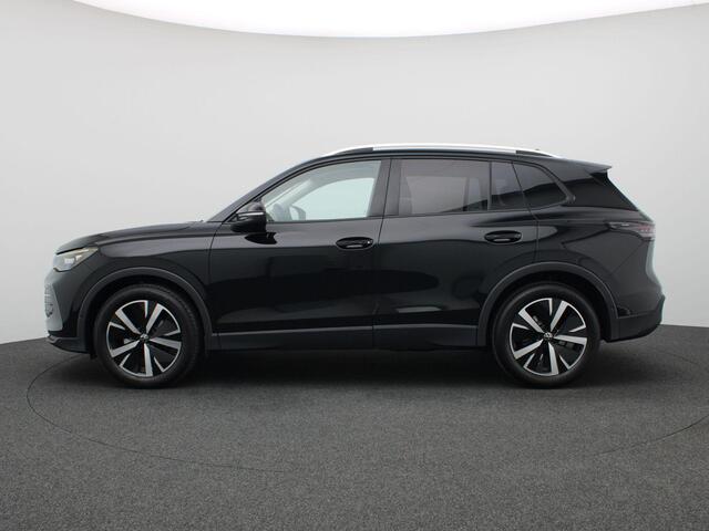 Volkswagen TIGUAN 1.5 eTSI Life Edition 150PK DSG full led, trekhaak, standkachel, adaptive cruise, side assist, stoelverwarming voor & achter, stuurwielverwarming, achteruitrijcamera, alarm, keyless, virtual pedal, 19" lichtmetaal