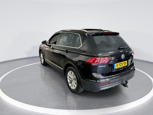Volkswagen TIGUAN 1.5 Tsi 150pk DSG ACT Comfortline Business · Panoramadak · Apple/Android Car Play · Navi · Elek. Trekhaak · Elek. Achterklep · Alarm · 17'' Inch ·