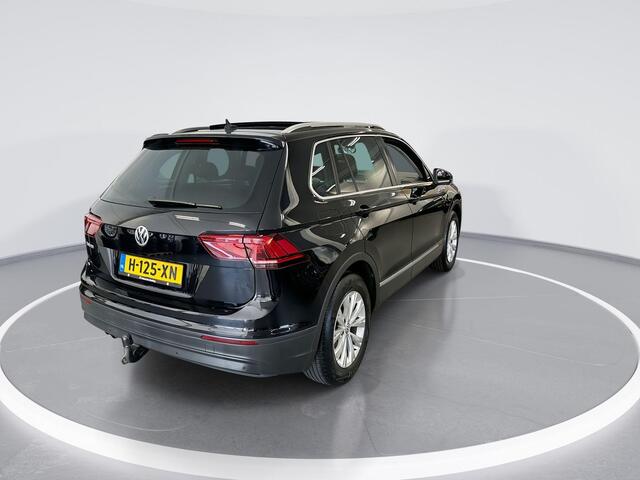 Volkswagen TIGUAN 1.5 Tsi 150pk DSG ACT Comfortline Business · Panoramadak · Apple/Android Car Play · Navi · Elek. Trekhaak · Elek. Achterklep · Alarm · 17'' Inch ·