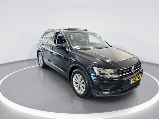 Volkswagen TIGUAN 1.5 Tsi 150pk DSG ACT Comfortline Business · Panoramadak · Apple/Android Car Play · Navi · Elek. Trekhaak · Elek. Achterklep · Alarm · 17'' Inch ·