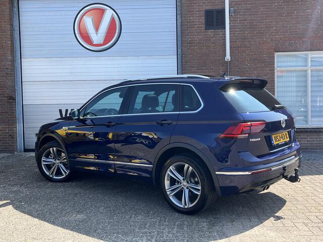 Volkswagen TIGUAN 2.0 TSI 4Motion Highline Business R | Pano | Trekhaak | Full Option