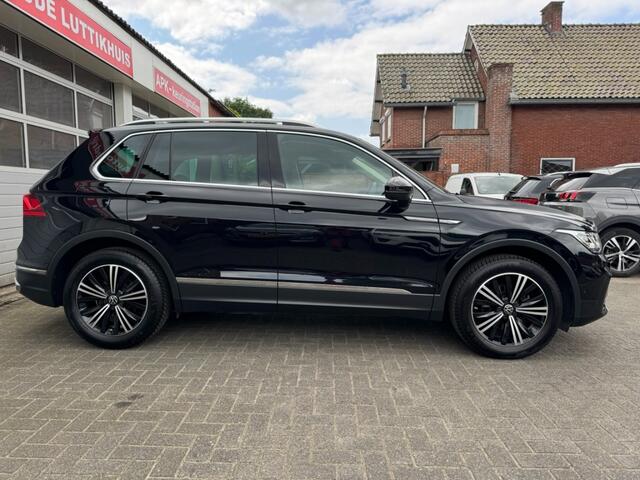 Volkswagen TIGUAN 1.5TSI 150PK DSG Elegance Camera ACC Carplay Navi