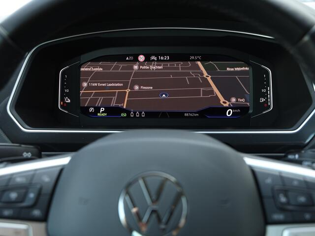 Volkswagen TIGUAN 1.4 TSI eHybrid Elegance 245 pk DSG | LED Matrix | Side Assist | Keyless | Camera | Spiegelpakket | Navigatie