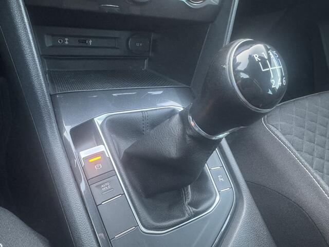 Volkswagen TIGUAN 1.4 150PK TSI R-Line | 12 MDN GARANTIE | ADAPTIVE CC | NAVI | LANE ASS. | FULL LED |