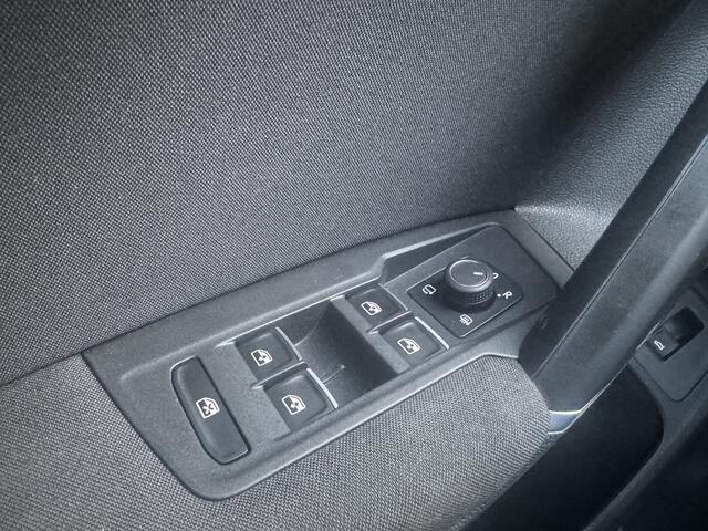 Volkswagen TIGUAN 1.4 150PK TSI R-Line | 12 MDN GARANTIE | ADAPTIVE CC | NAVI | LANE ASS. | FULL LED |