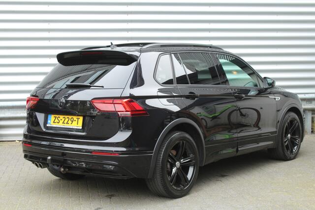 Volkswagen TIGUAN 1.5 TSI 150pk ACT DSG7 R-Line NL-Auto NAP Panoramadak Clima Cruise Navi Leder Keyless Trekhaak 1300kg