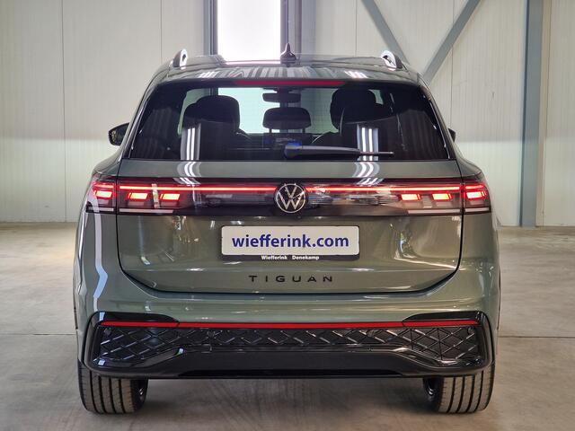 Volkswagen TIGUAN 1.5 eHybrid R-Line 272pk | Varenna leder | Pano | Trekhaak | IQ. Matrix | Black Style | 360 camera | Head-up