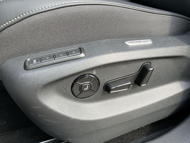 Volkswagen TIGUAN 1.5 272pk DSG eHybrid R-Line Business · Camera · Panoramadak · Stoelventilatie · Massage · Elek. Trekhaak · Elek. Achterklep · 20'' Inch · Garantie t/m 24-10-2029 of 100.000km