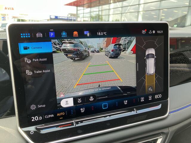 Volkswagen TIGUAN 1.5 272pk DSG eHybrid R-Line Business · Camera · Panoramadak · Stoelventilatie · Massage · Elek. Trekhaak · Elek. Achterklep · 20'' Inch · Garantie t/m 24-10-2029 of 100.000km