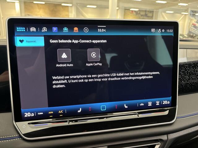 Volkswagen TIGUAN 1.5 eTsi 150pk DSG R-Line Business · Keyless · Panoramadak · 360 Camera · Massage · Elek. Achterklep · IQ.Light · 20'' Inch ·