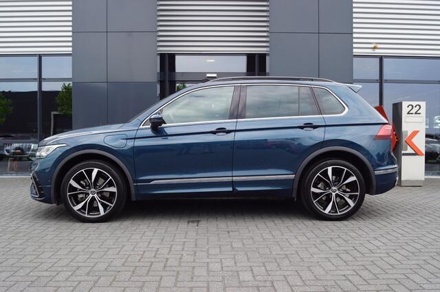 Volkswagen TIGUAN 1.4 TSI e-Hybrid R-Line 245pk/ Panodak/Leer/Trekhaak/Head-up/360gr camera/ DCC / ACC