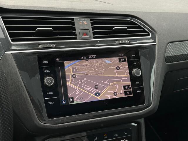 Volkswagen TIGUAN 1.4 TSI 245pk DSG eHybrid R-Line Black Style Panoramadak Navigatie