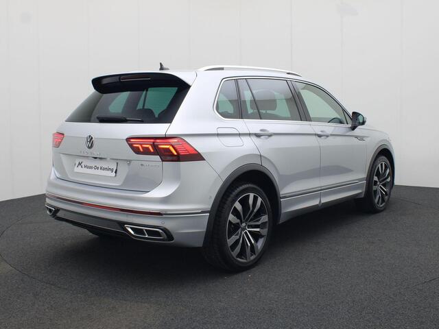 Volkswagen TIGUAN 1.4 TSIeHybrid 180kW/245PK R-Line DSG · Panoramadak · Leder · Elektrische stoelen · Verwarmde achterbank · 360 gr. Camera · Dodehoeksensor · Matrix Led
