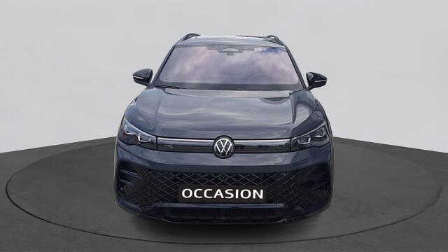 Volkswagen TIGUAN 1.5 eHybrid R-Line Business | Design Pack | Ass Pack Plus | Comfort Pack Plus Black Style | Panormadak