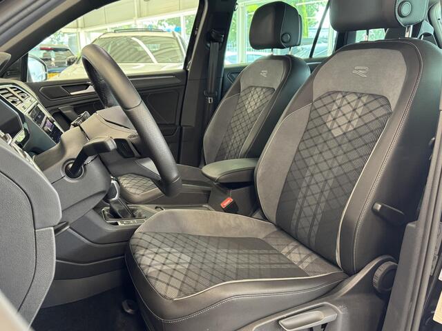 Volkswagen TIGUAN 1.5 TSI R-Line Business Automaat | Matrix LED koplampen | Cruise control adaptief | Digitaal Dashboard | Climate Control | comfortstoelen | Carplay| Parkeersensor voor/achter |