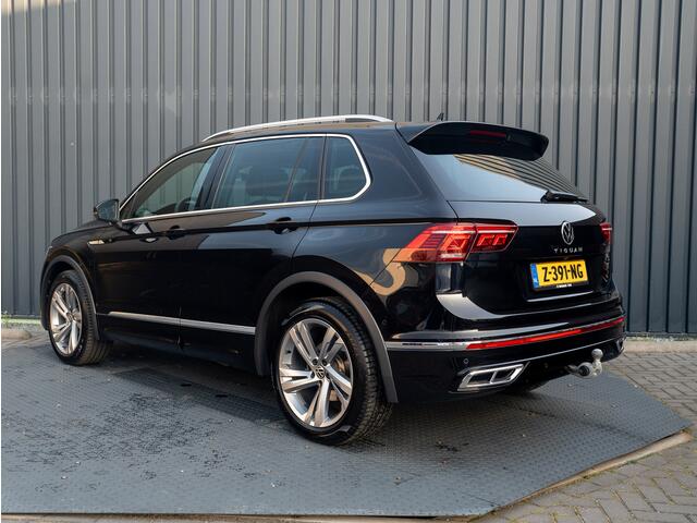 Volkswagen TIGUAN 1.5 TSI R-Line Business | Leder | Stoelgeheugen | Trekhaak wegkl. | Panodak | Prijs Rijklaar!!