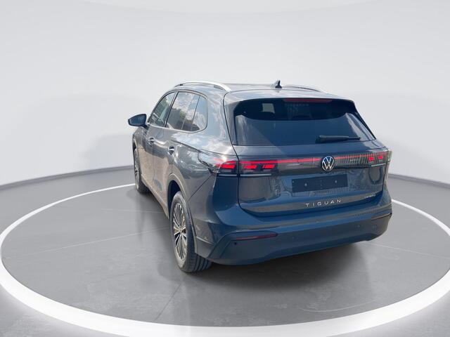 Volkswagen TIGUAN 1.5eHybrid 204pk DSG Navigatie · Trekhaak · Stoel-&stuurverwarming · Camera ·
