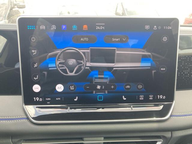 Volkswagen TIGUAN 1.5 eTSI 150pk DSG R-line · Navigatie · Camera · Panoramadak · Apple Car Play · Dodehoeksensor · Garantie t/m 22-04-2029 of 100.000km