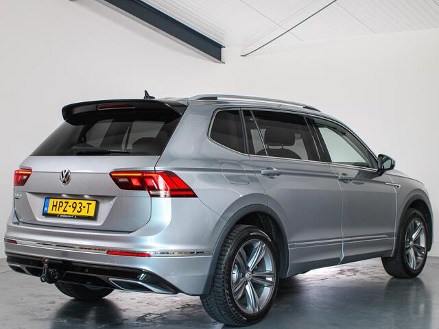 Volkswagen TIGUAN Allspace 1.5 TSI R-line, 7-Persoons, Trekhaak, Navigatie, Apple Carplay/Android Auto